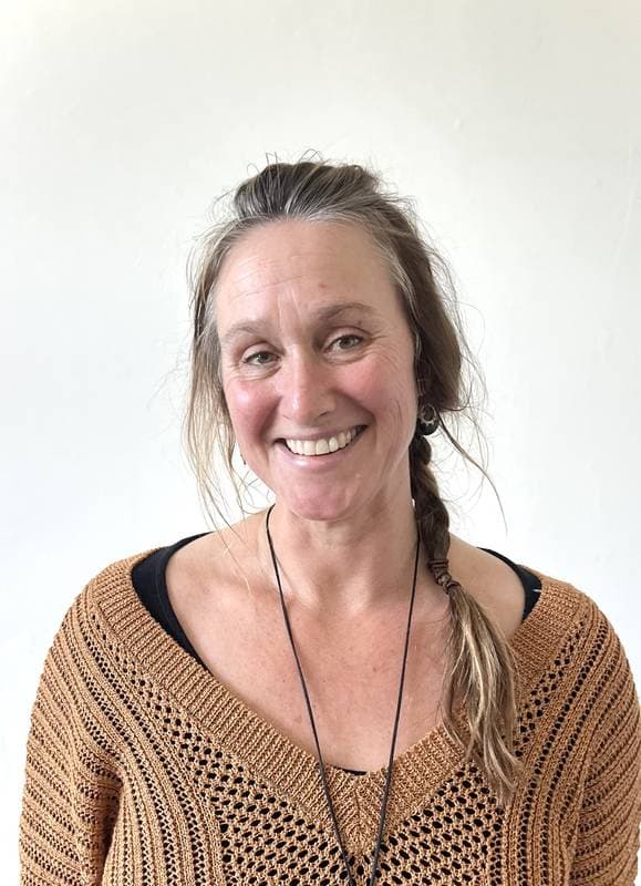 Vanessa — Tuina · Master Practitioner